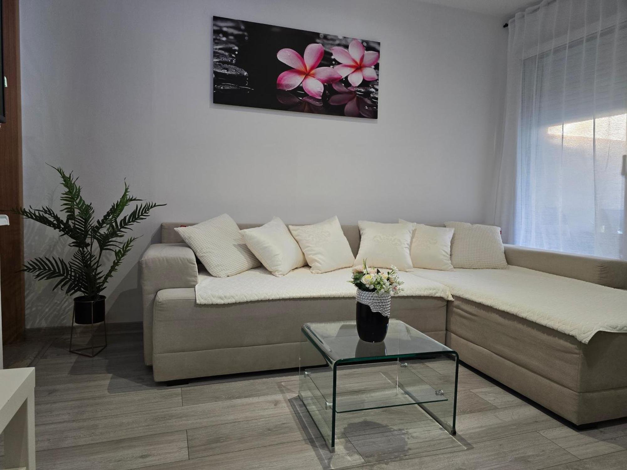 Apartment Blanca With Jacuzzi,Terase And Private Parking Kaštela 外观 照片