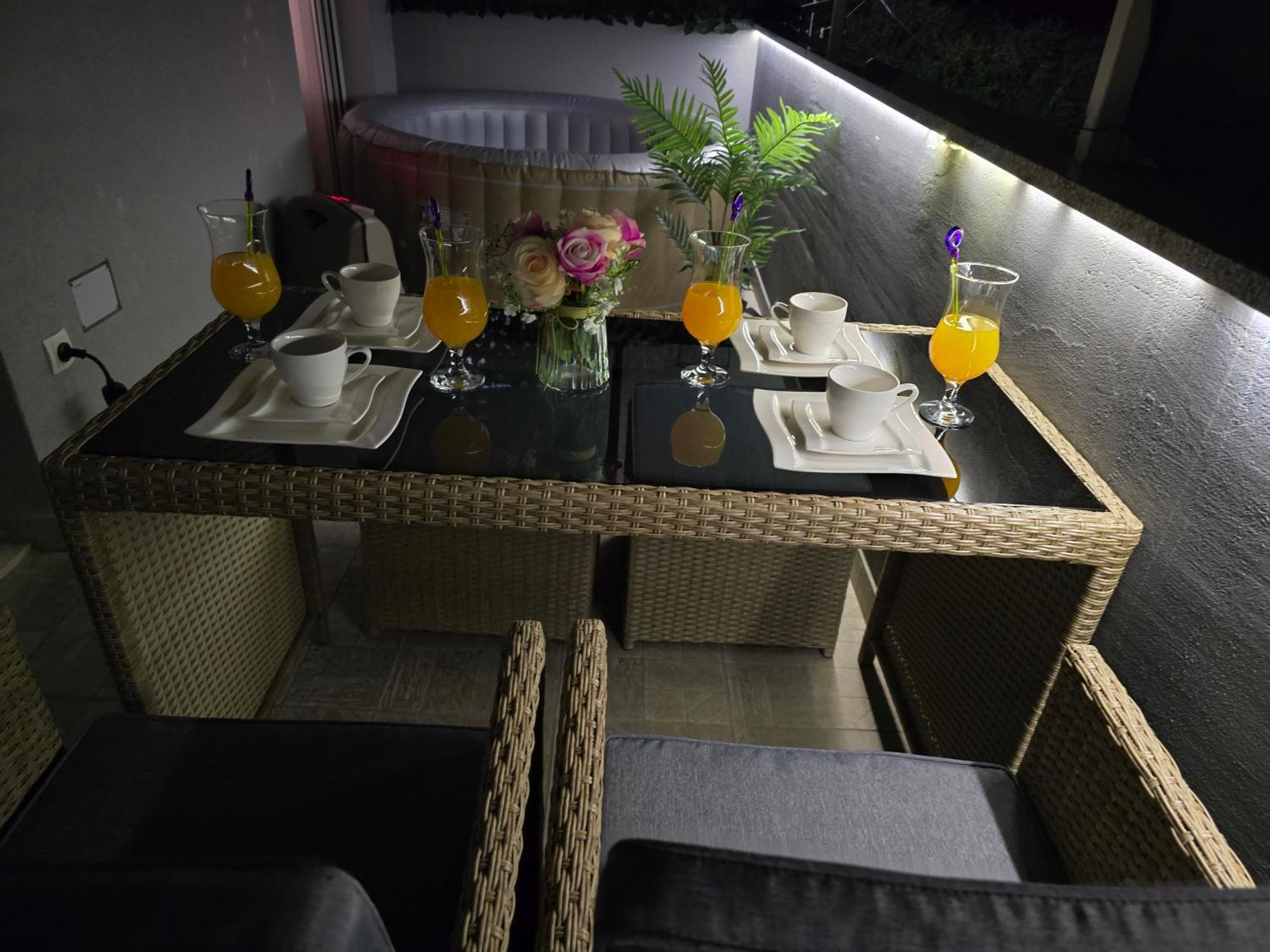 Apartment Blanca With Jacuzzi,Terase And Private Parking Kaštela 外观 照片
