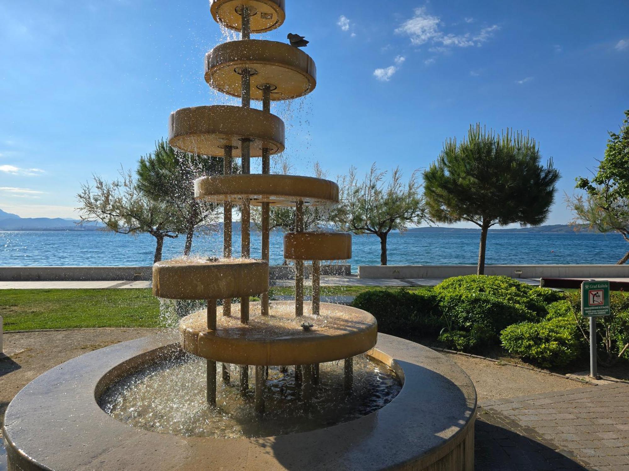 Apartment Blanca With Jacuzzi,Terase And Private Parking Kaštela 外观 照片